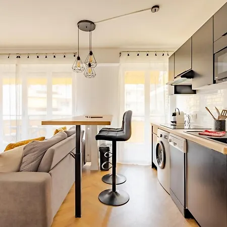 L'alexandre - Terrasse - Clim - Cosy - Centre-ville - Wifi Appartement Le Cannet